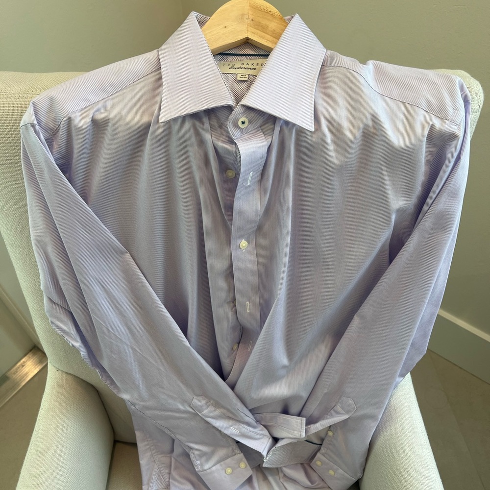TED BAKER ENDURANCE CASUAL DRESS SHIRT. NECK 16.5 SLEEVE LENGTH 34/35